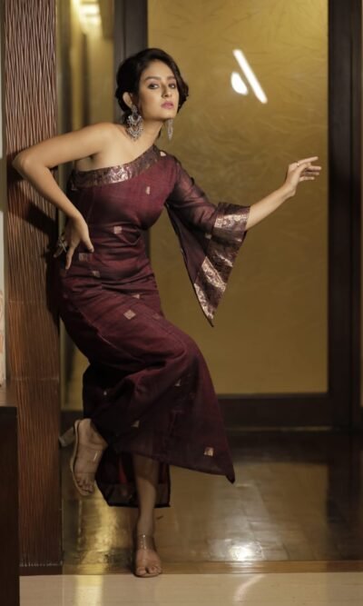 Handmade Premium Resham Jamdani with Swarnachari Series