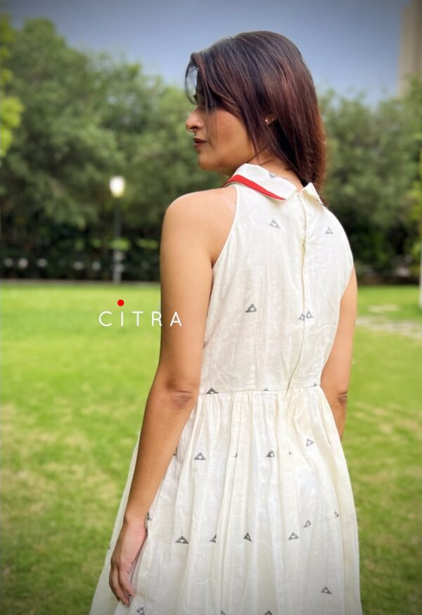 CITRA Handmade Pure Cotton Jamdani Dress - Image 3